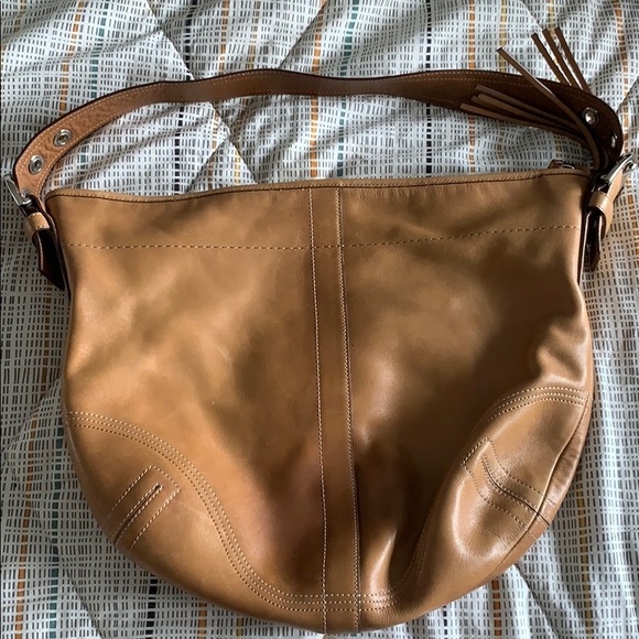 Coach Handbag - Picture 1 of 3